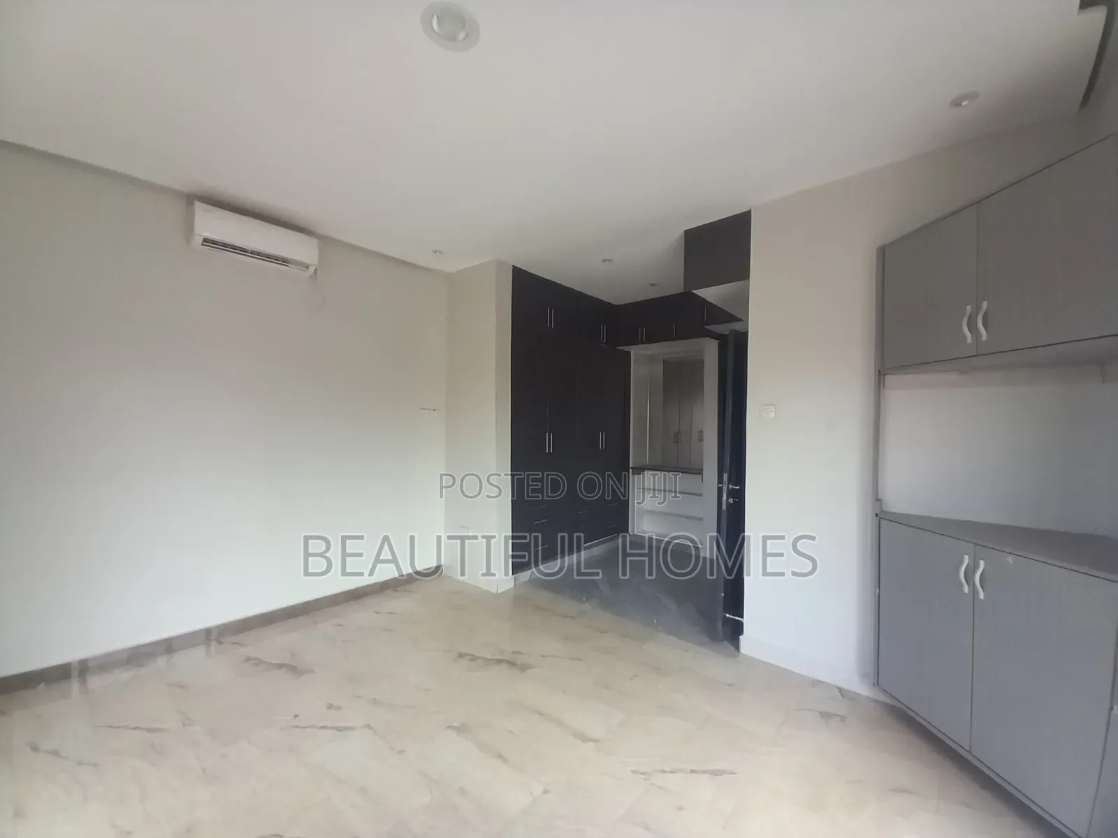 Furnished 4bdrm Duplex in Kira All Tarmack for sale