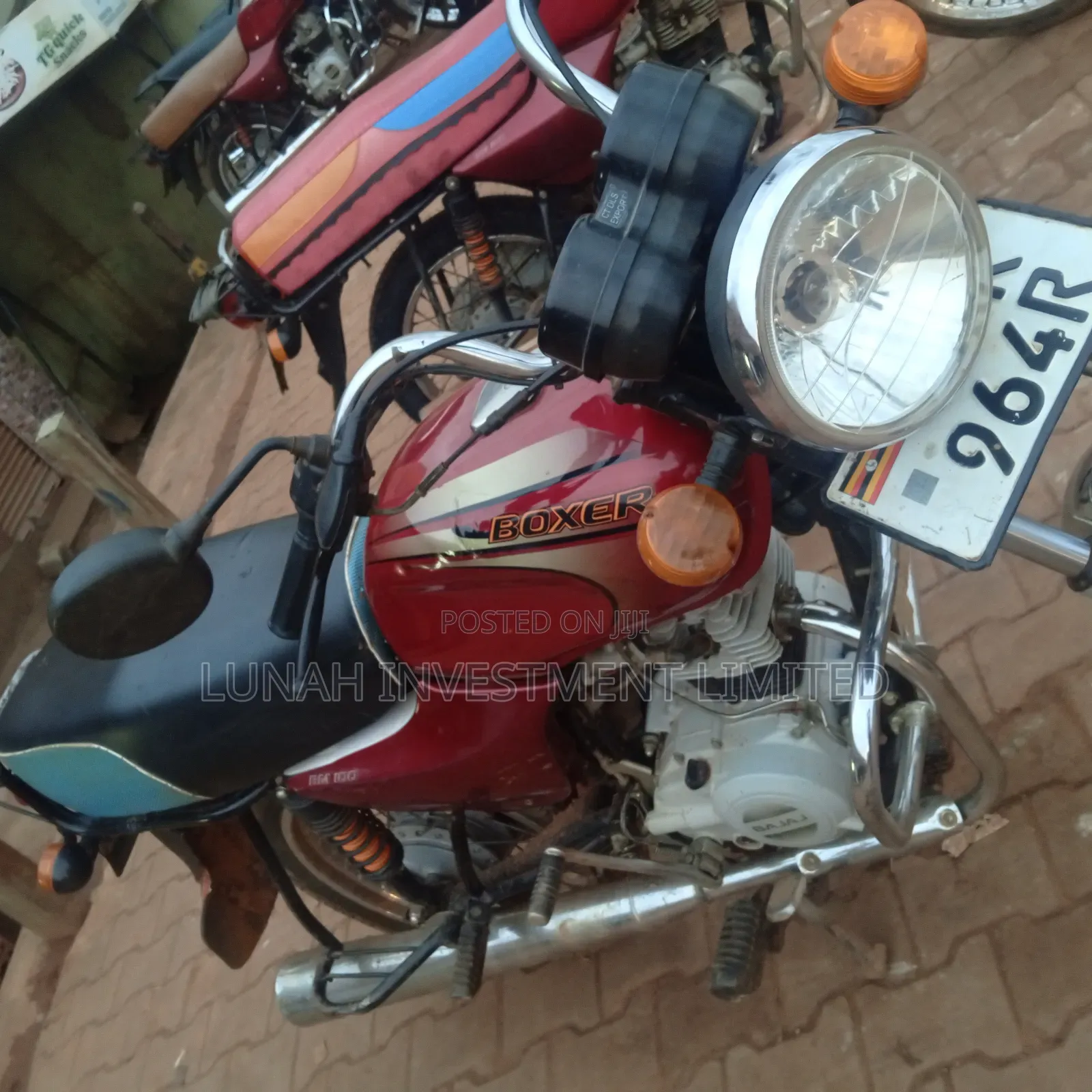 Bajaj Boxer 125 2023 Red