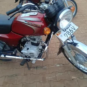 Bajaj Boxer 2024 Red