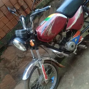 Bajaj Boxer 2017 Red
