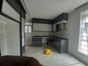 Furnished 4bdrm House in Kira for sale