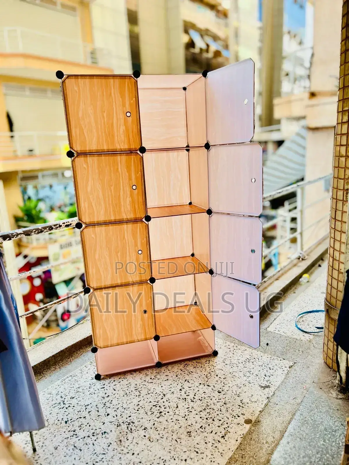Mini Wardrobe