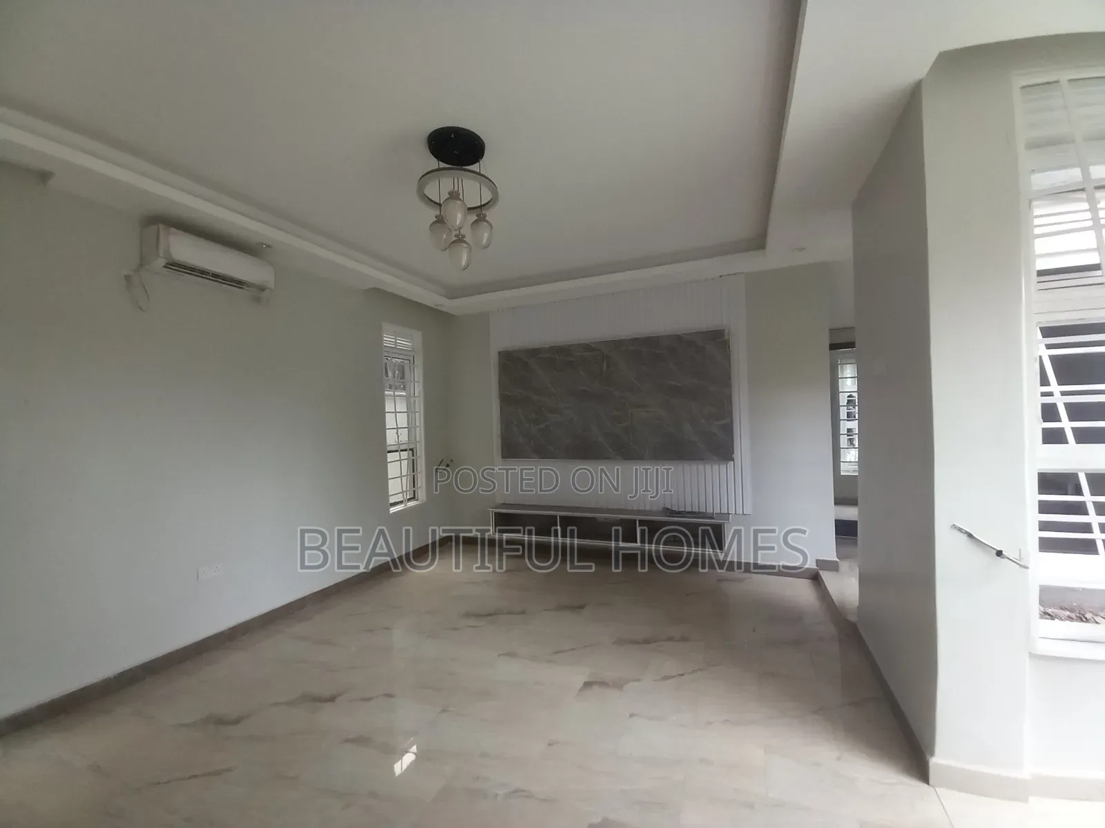 Furnished 4bdrm Villa in Kira, Central Division for sale