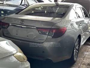 Toyota Mark X 2.5 AWD 2014 Silver