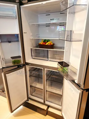 RQ 610ltrs Hisense Frost Free Refrigerator