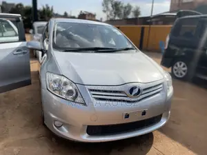 Toyota Auris 2009 Silver