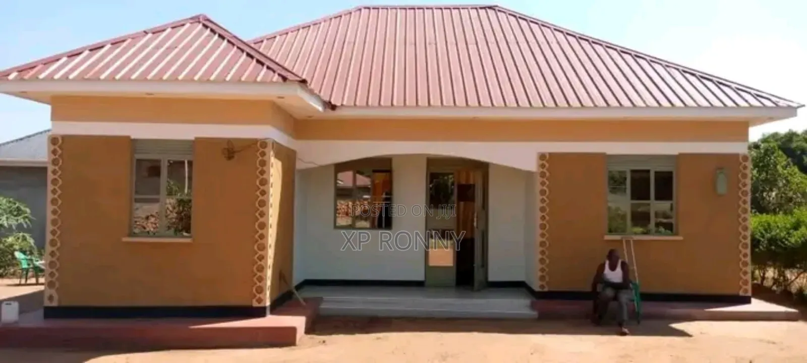 Furnished 3bdrm House in Lira for sale