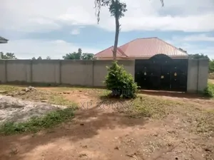 Furnished 3bdrm House in Lira for sale