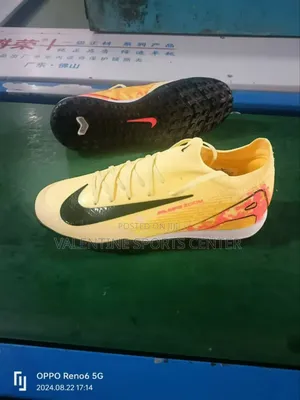 Fair Play Boots Nike