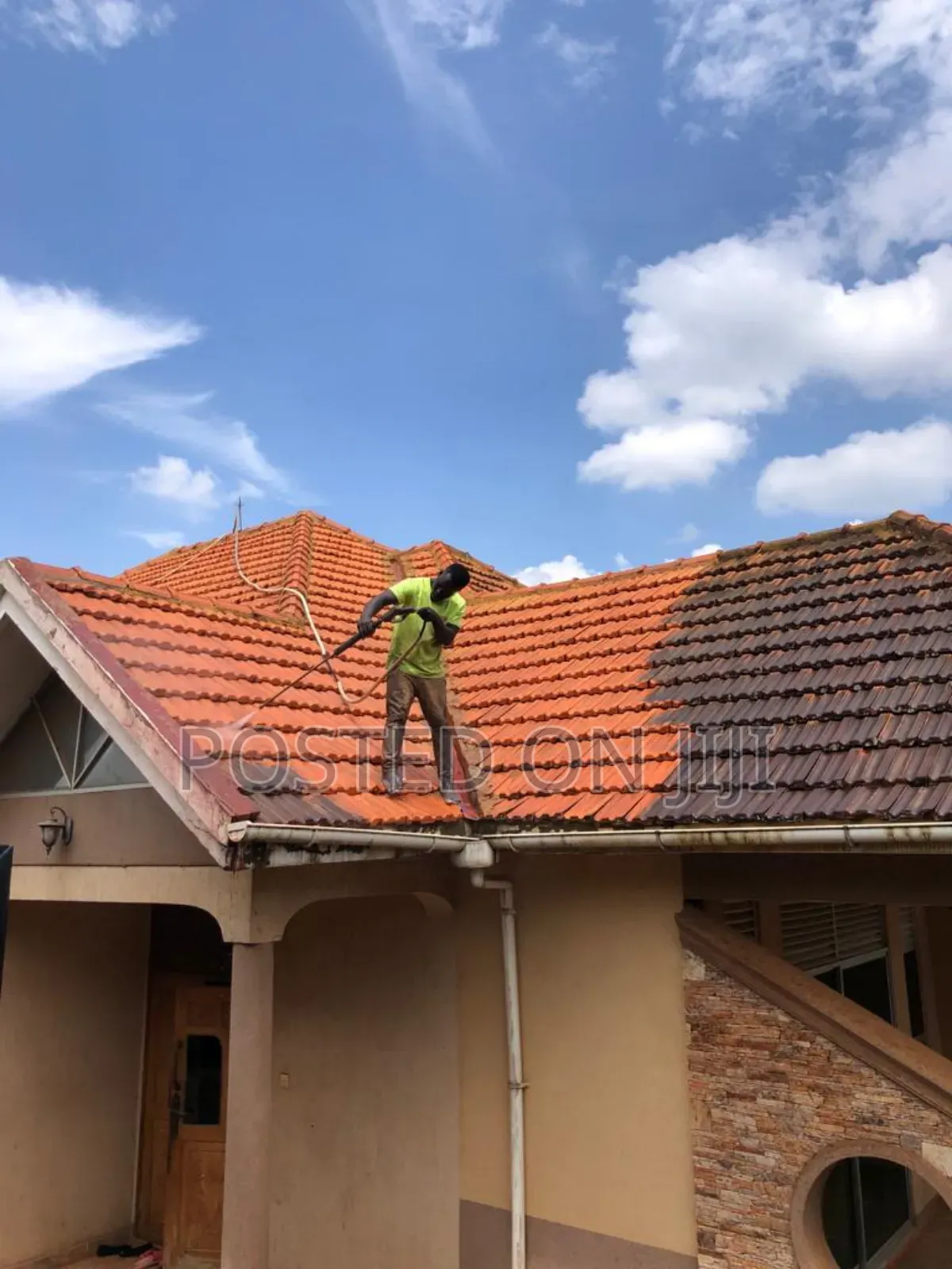 Roof Tile Cleaning Services