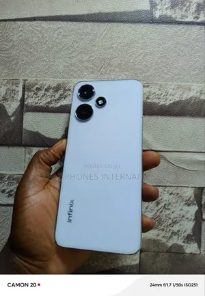 Infinix Hot 30 Play 128 GB White