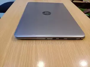 Photo - Laptop HP EliteBook Folio 1040 G2 8GB Intel Core I5 SSD 128GB