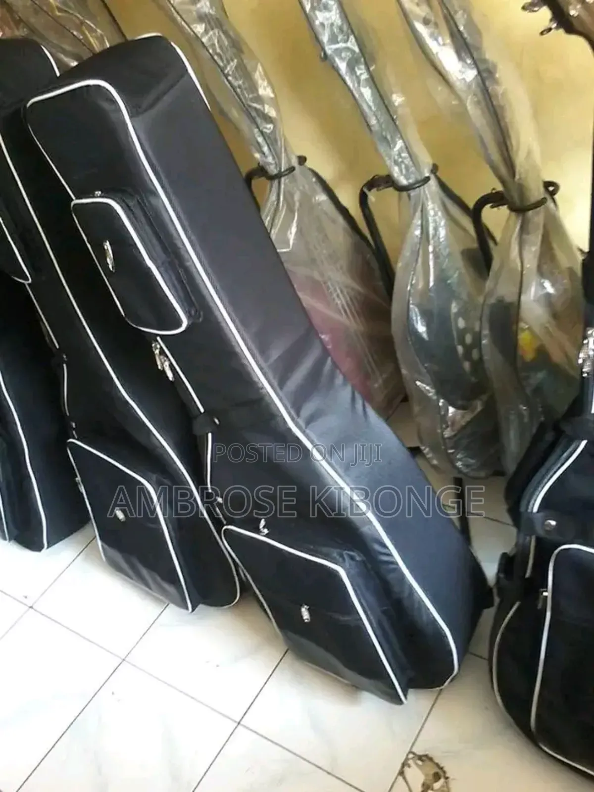 Full Size 42inch Portable Double Padded Acoustic Guitar Bag.