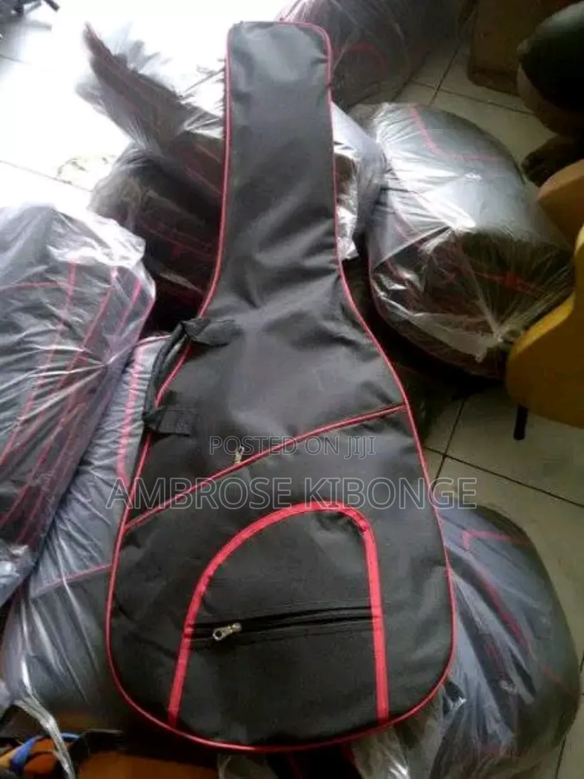 Full Size 42inch Portable Double Padded Acoustic Guitar Bag.