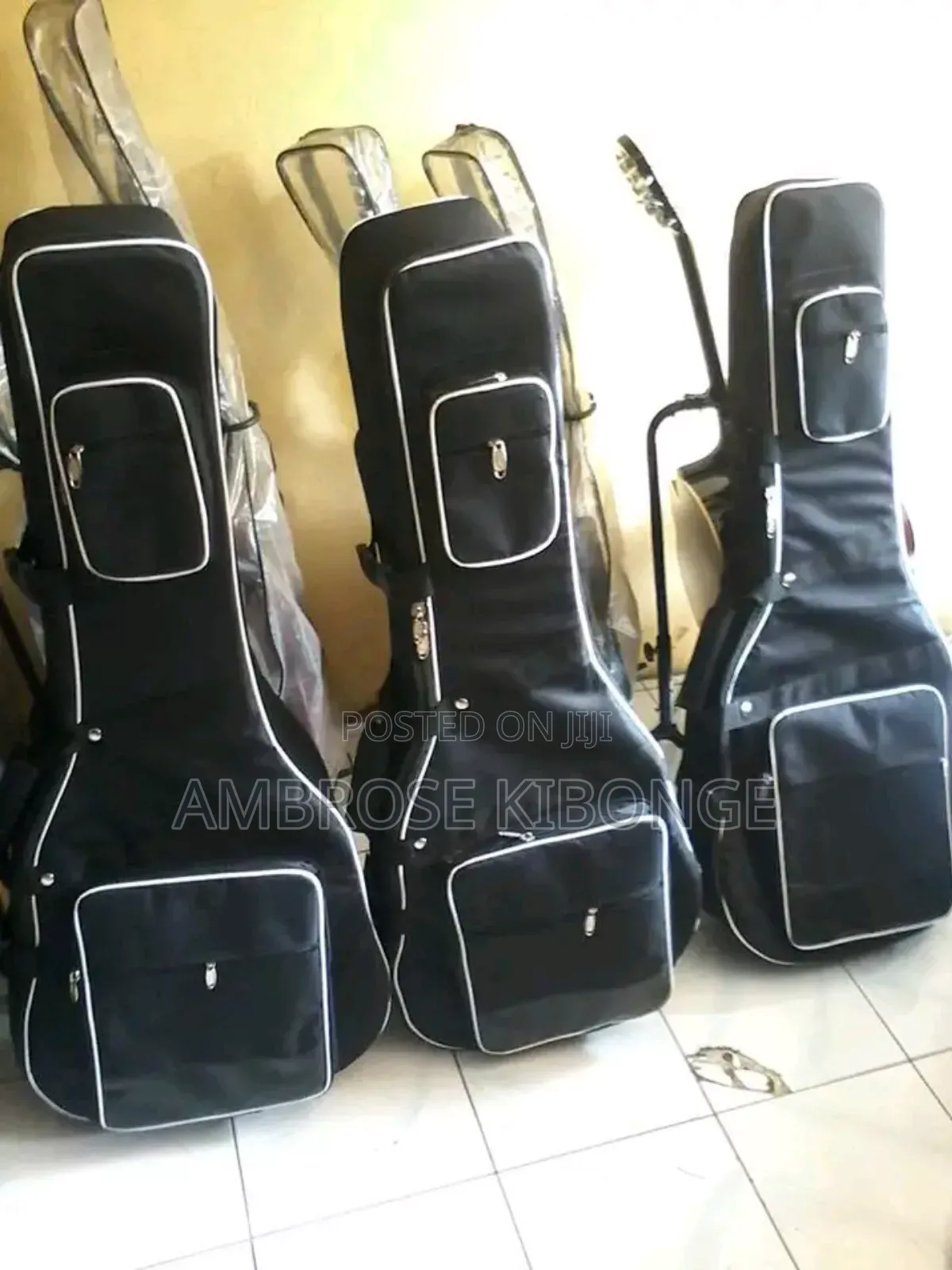 Full Size 42inch Portable Double Padded Acoustic Guitar Bag.