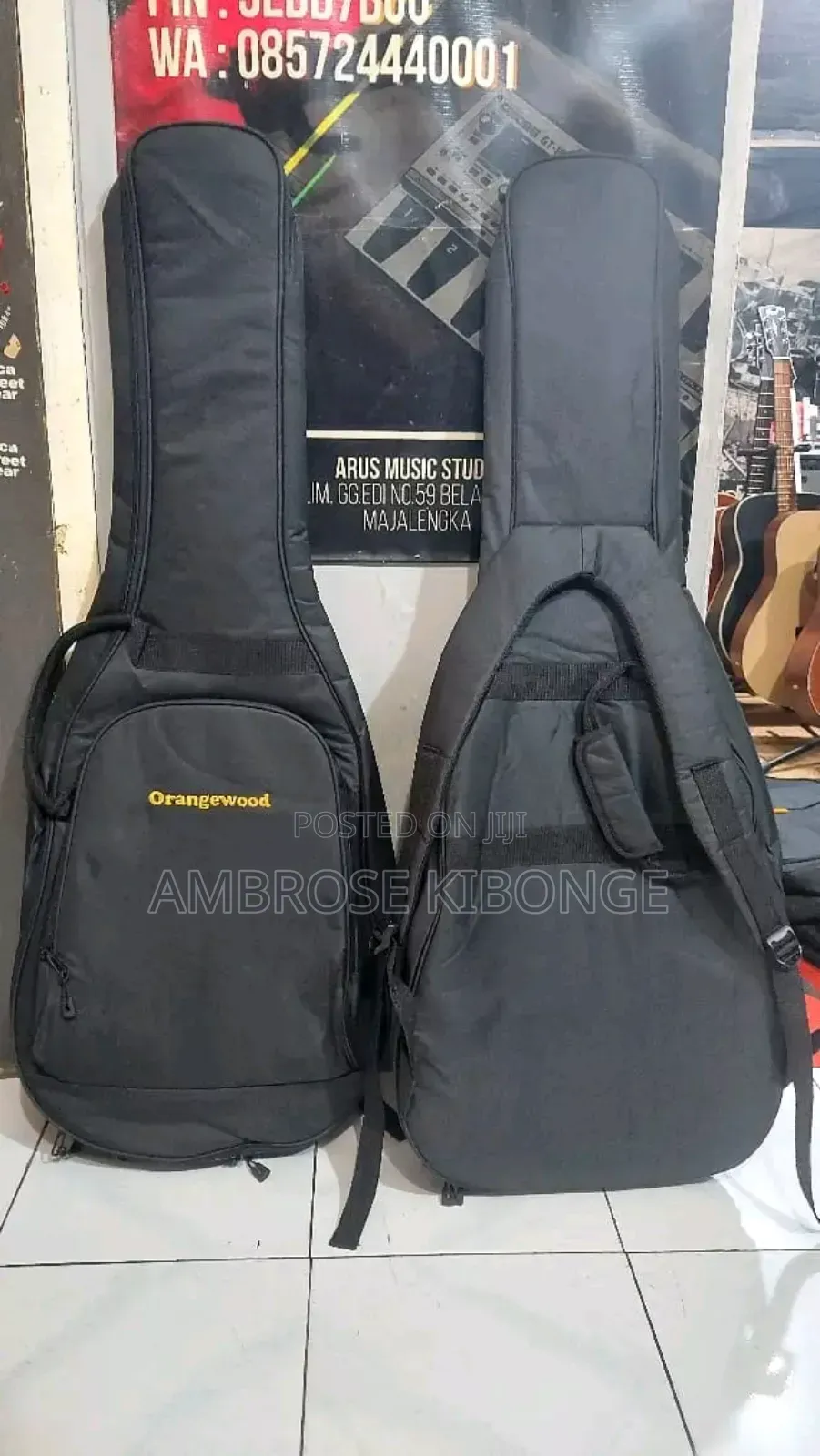 Full Size 42inch Portable Double Padded Acoustic Guitar Bag.