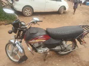 TVS XL 100 2016 Red