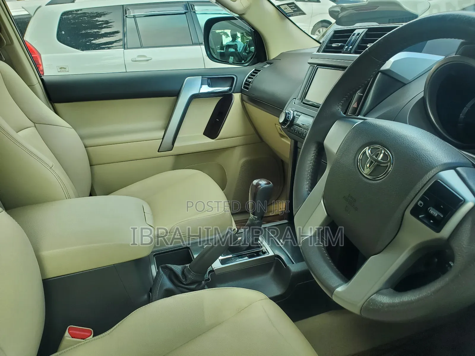 Toyota Land Cruiser Prado 2015 White