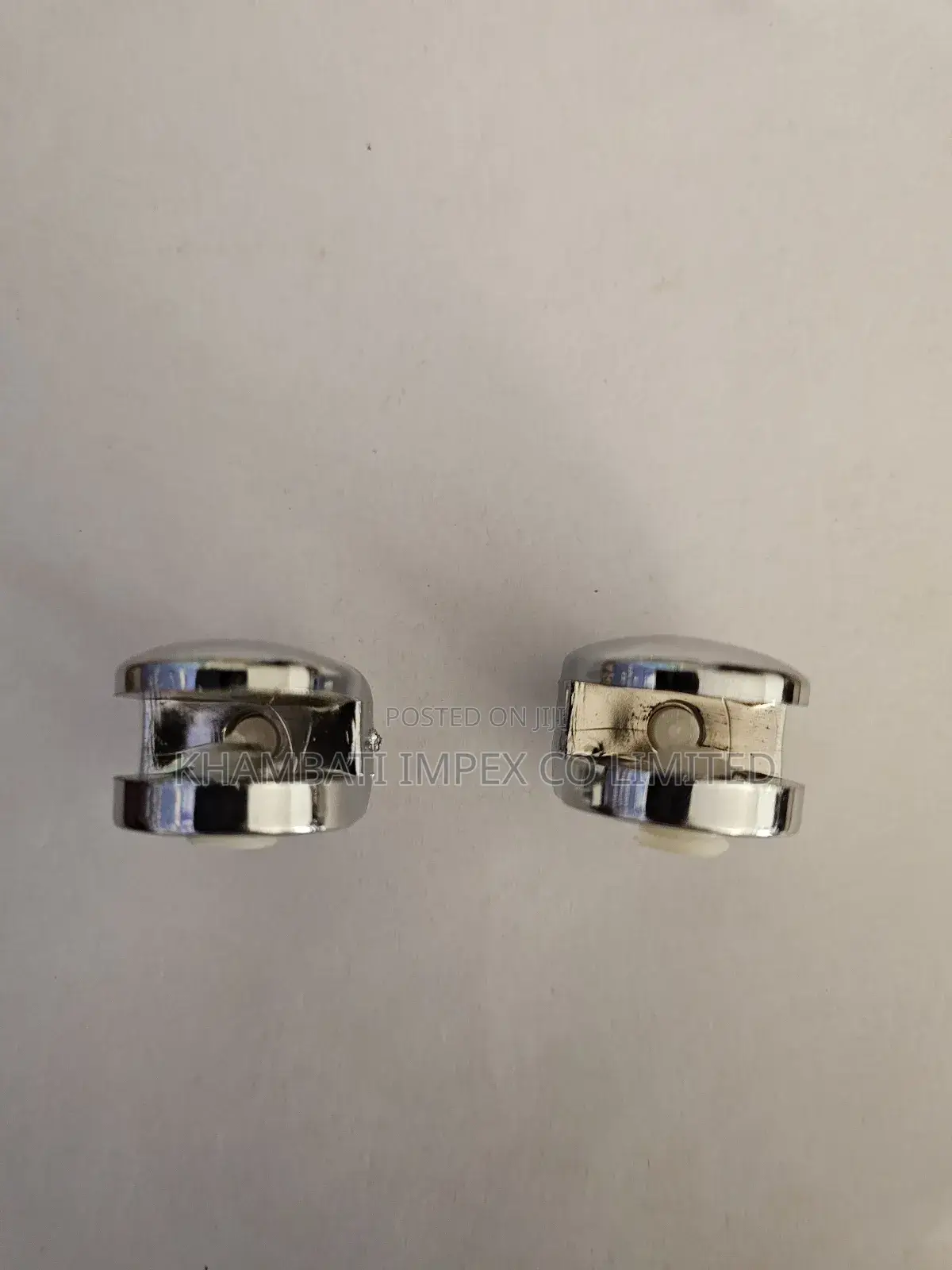 Mirror Shelf Clip Pair
