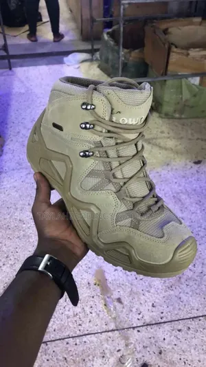 Suede Insulated Slip Oil Resistant Lace Up Tactical Boots