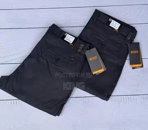 Super Kaki Trouser. Gentle Pants