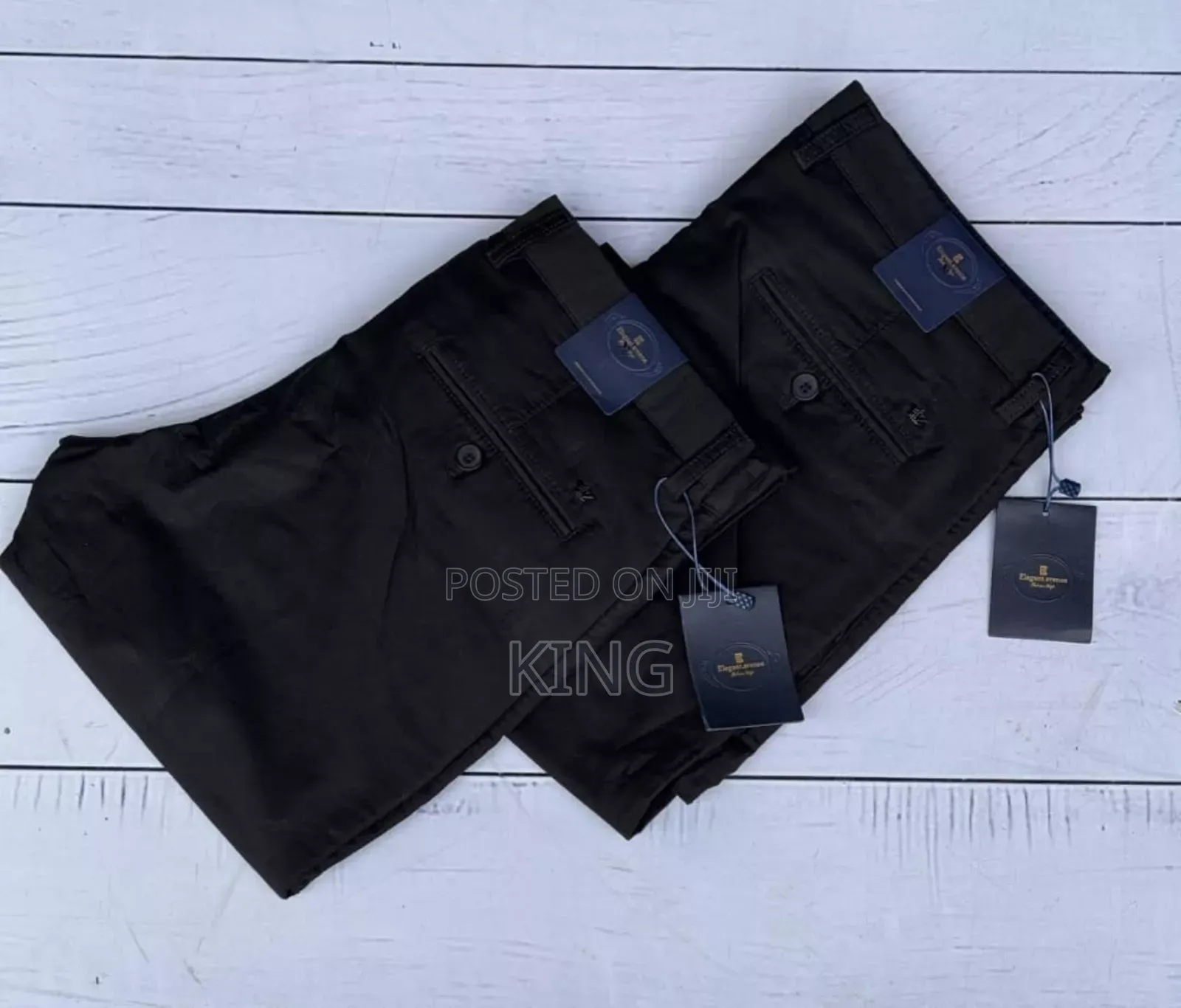 Simple Kaki Trouser. Gentle Pants