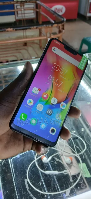 Photo - Vivo Y83 64 GB Black