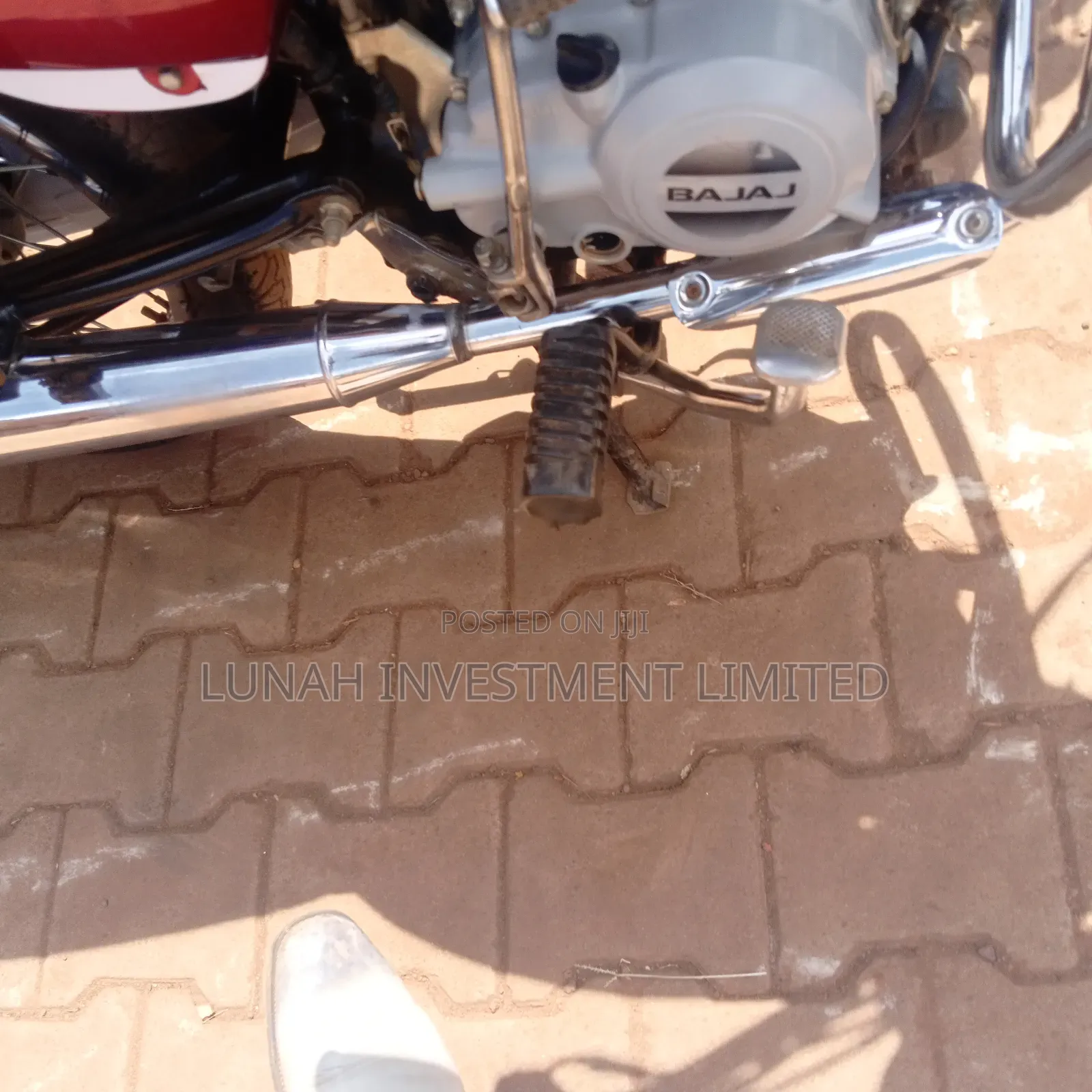 Bajaj Boxer 2024 Red
