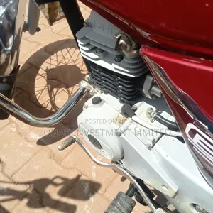 Bajaj Boxer 2024 Red