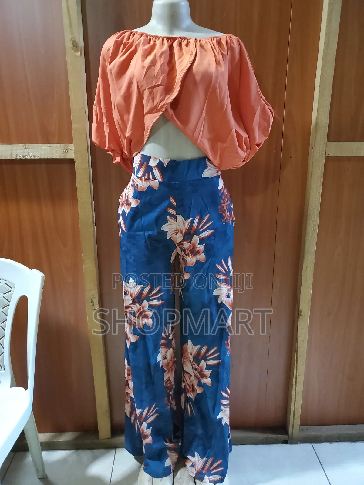Classic Two Piece Lasies Outfit