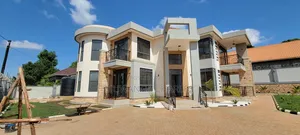 5bdrm Duplex in Fs Properties Ltd, Kira for sale