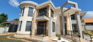 5bdrm Duplex in Fs Properties Ltd, Kira for sale