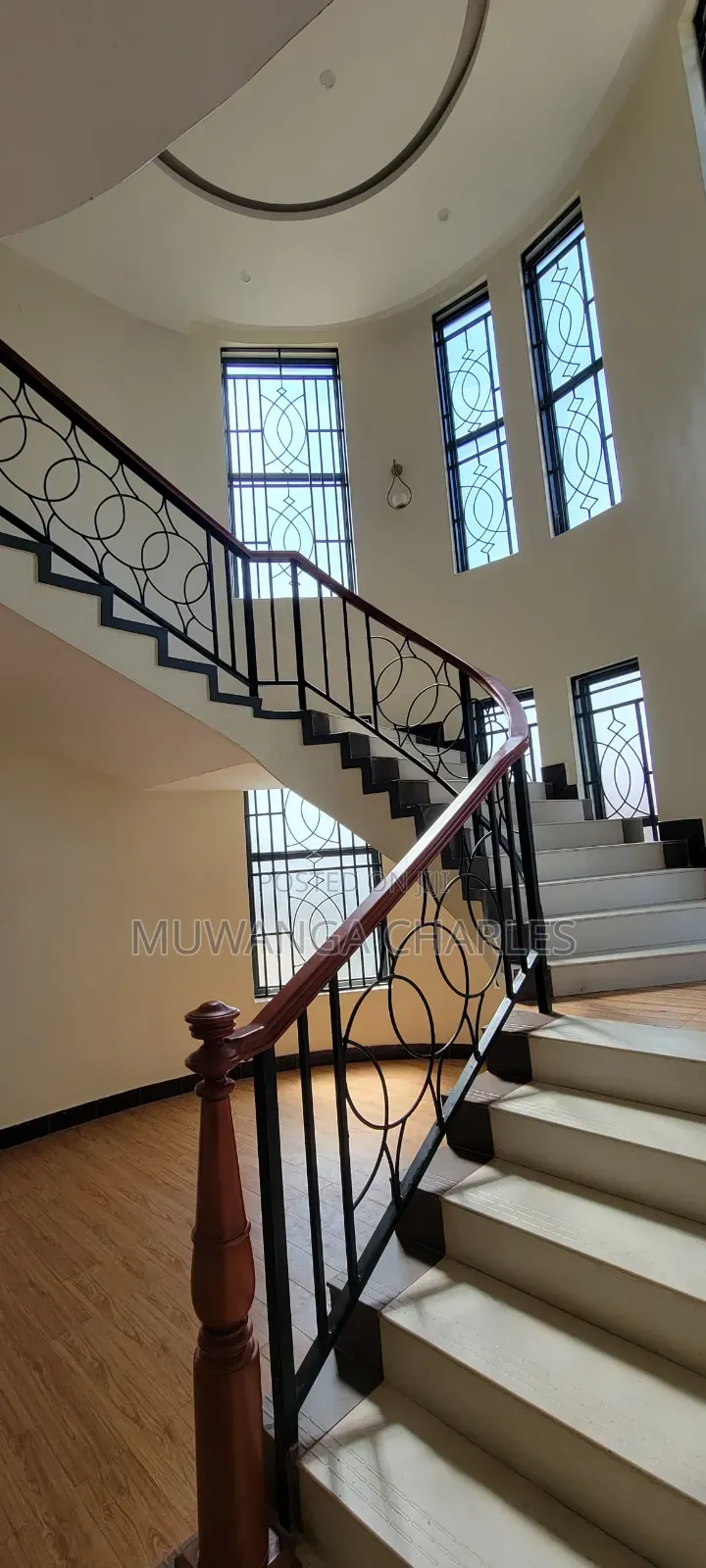 5bdrm Duplex in Fs Properties Ltd, Kira for sale