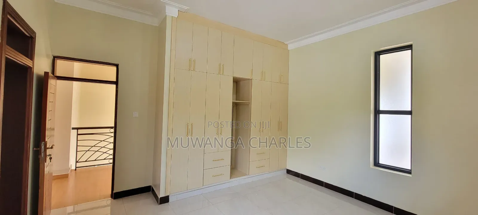 5bdrm Duplex in Fs Properties Ltd, Kira for sale