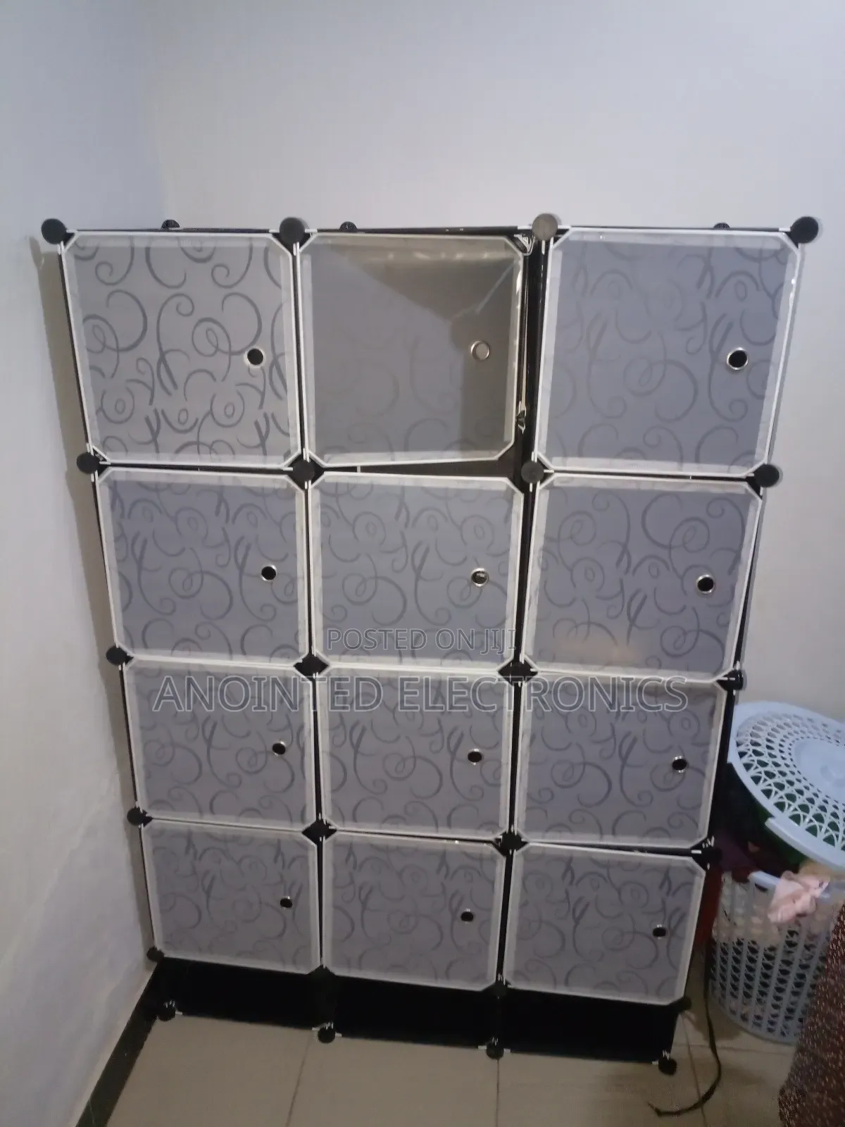Closet Plastic