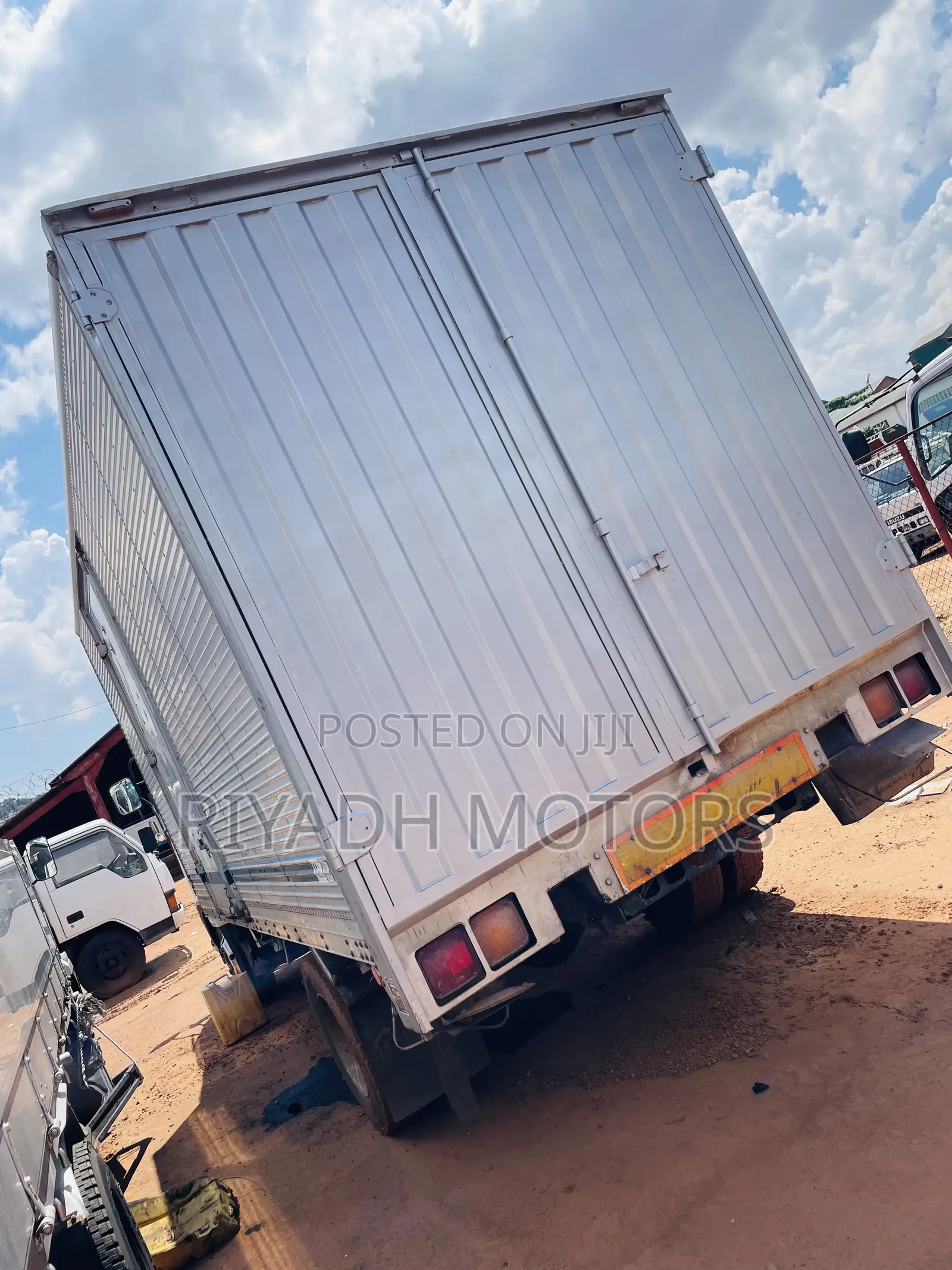Fuso Baby Face Boxbody 1990
