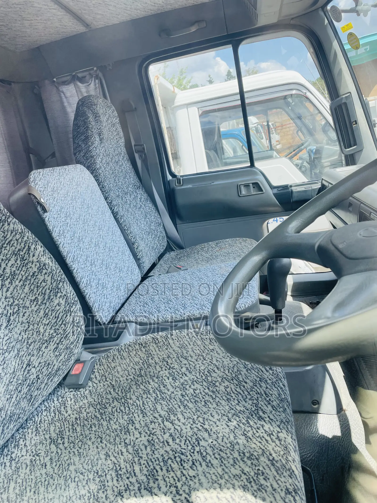Hino Single Light