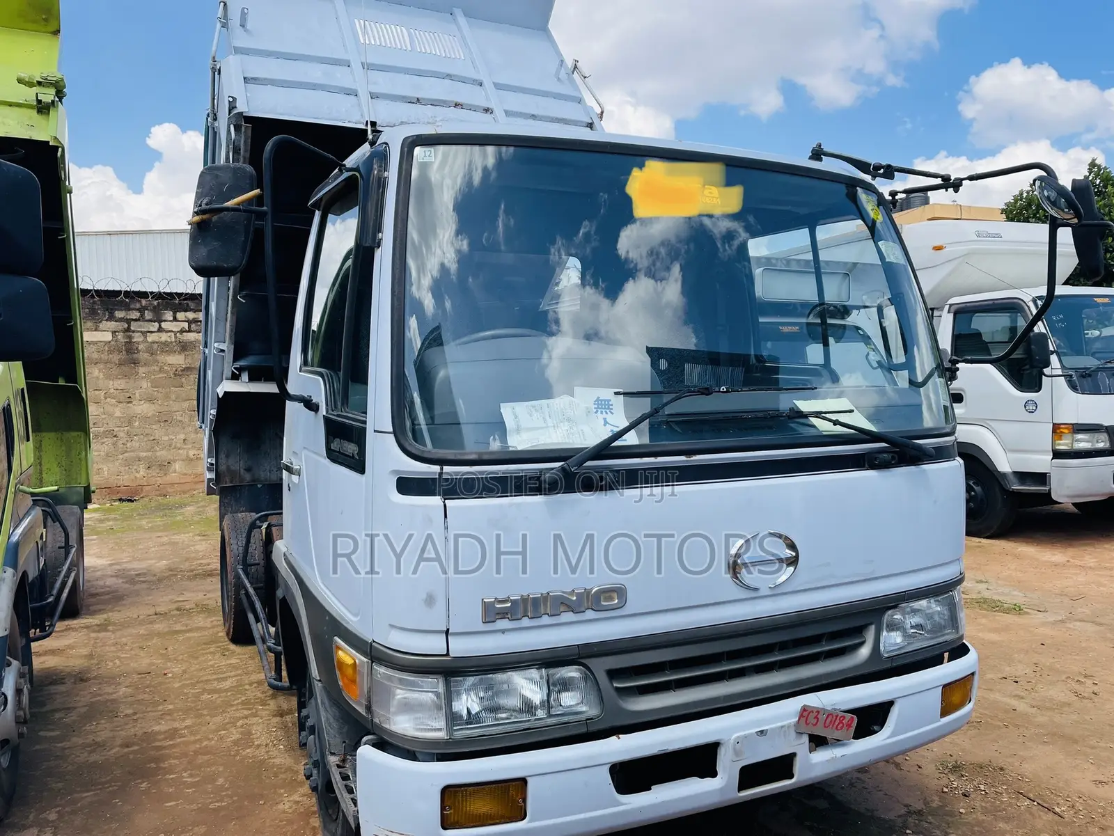 Hino Dumper J07E