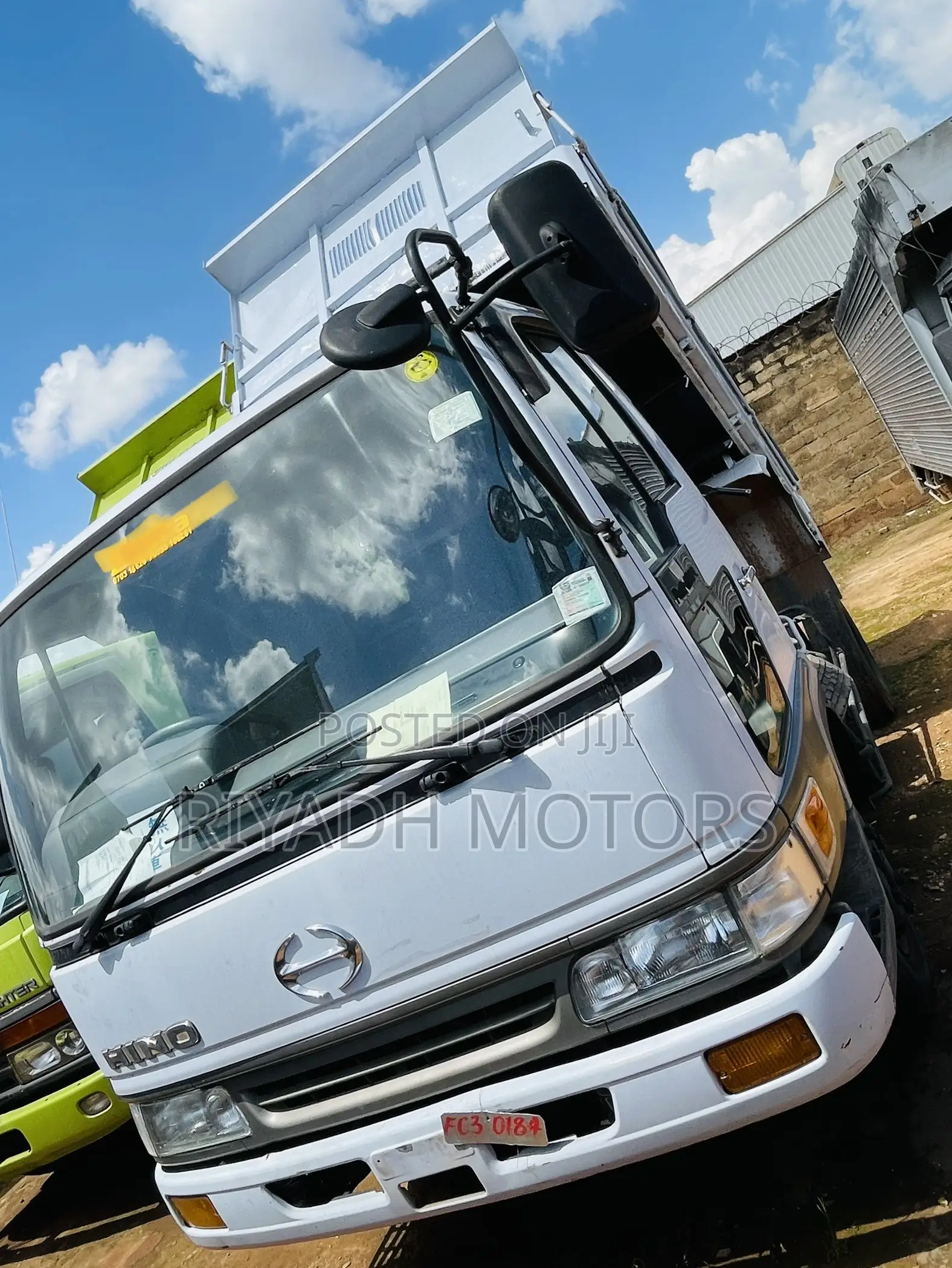 Hino Dumper J07E