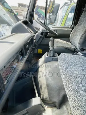 Hino Dumper J07E