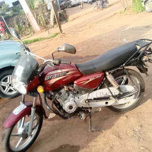 Bajaj Boxer 150 UG 2023 Red