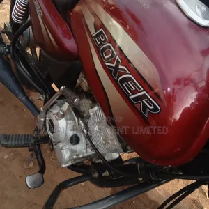 Bajaj Boxer 150 UG 2023 Red