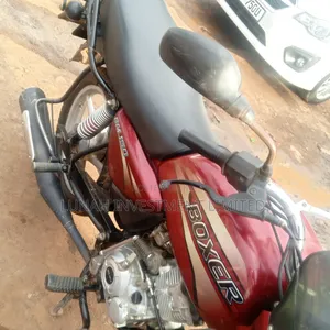 Bajaj Boxer 150 UG 2023 Red