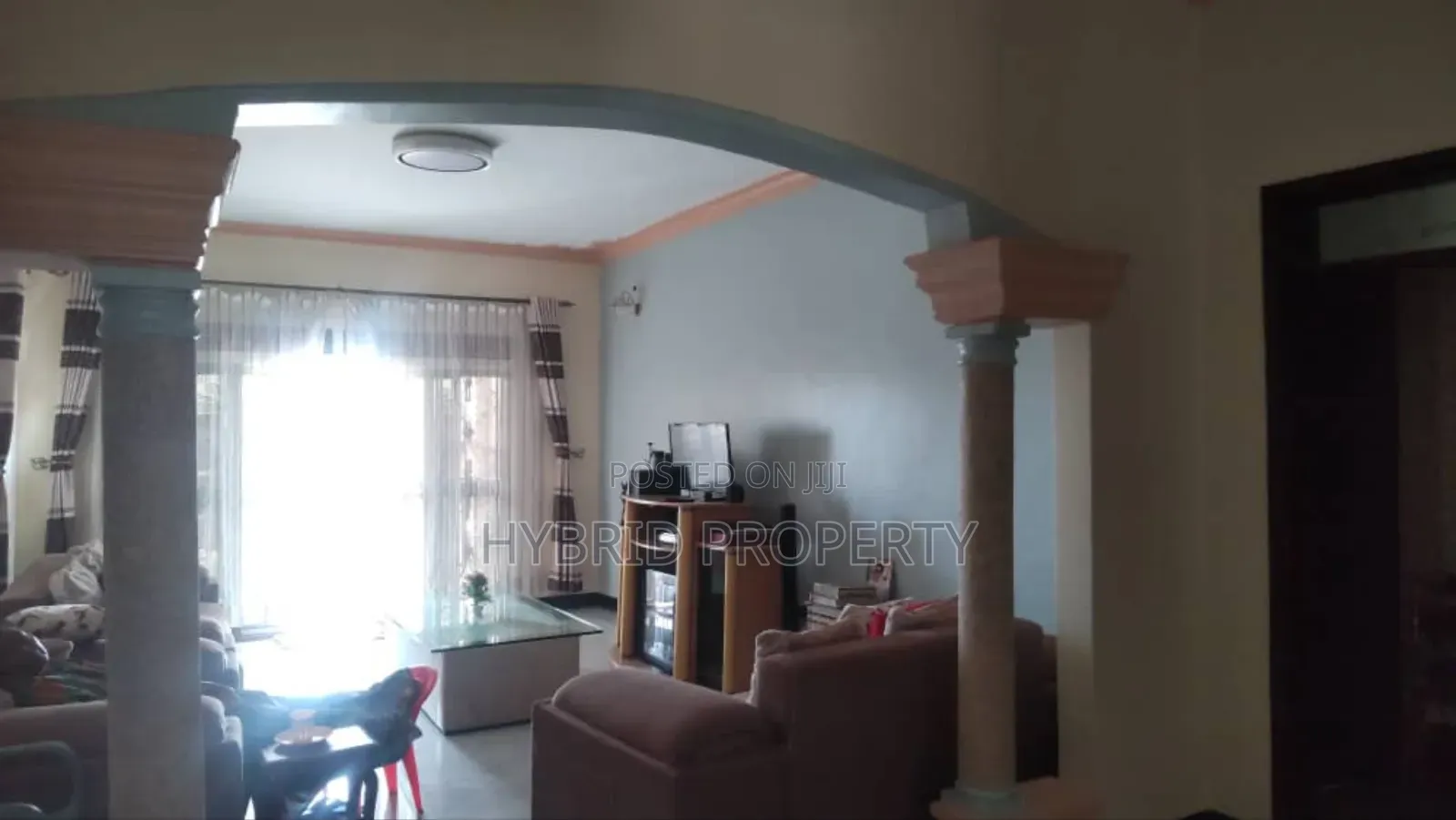 3bdrm House in Matugga Along Bombo, Gombe for sale