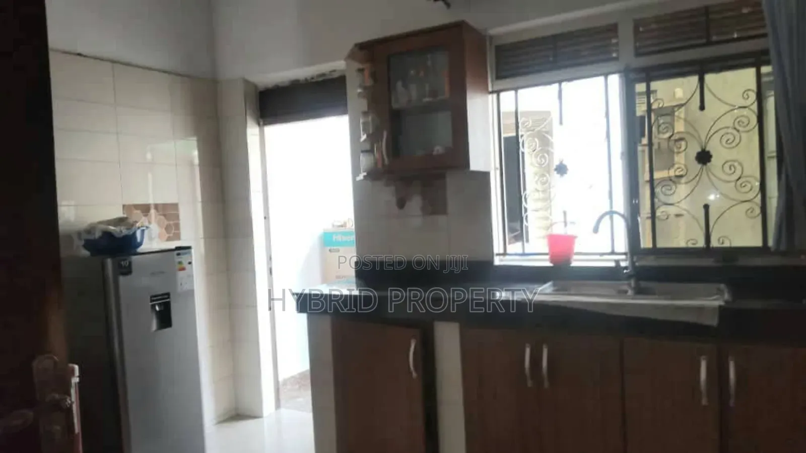 3bdrm House in Matugga Along Bombo, Gombe for sale