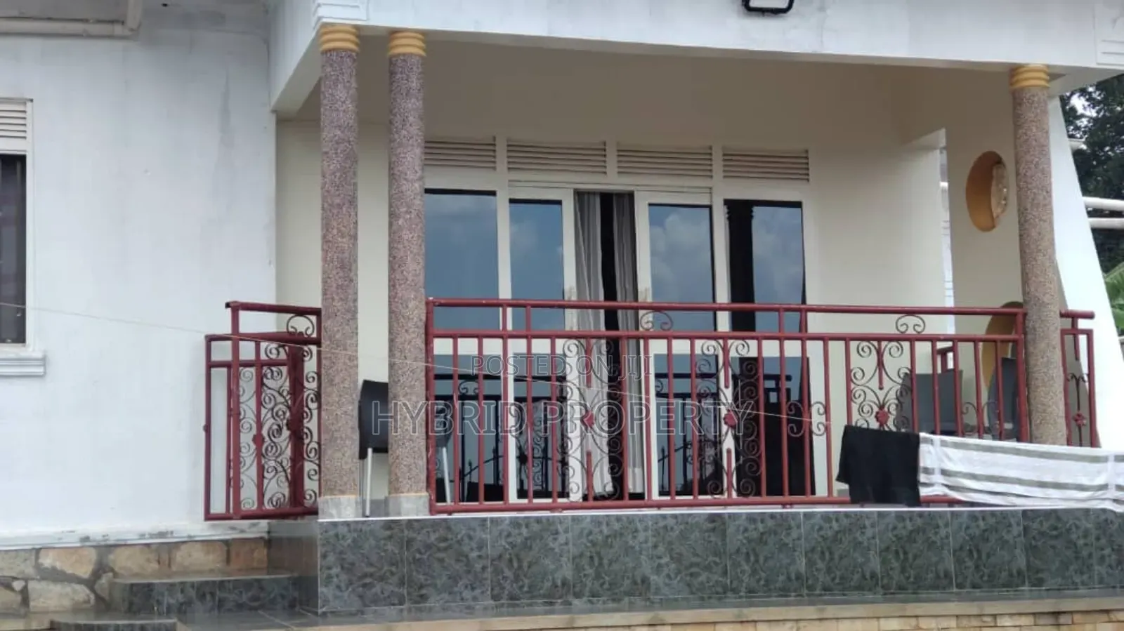 3bdrm House in Matugga Along Bombo, Gombe for sale