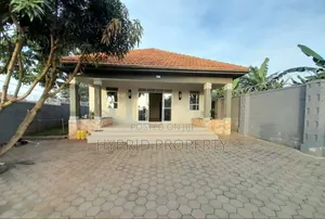 3bdrm House in Kira~Bulindo Along for sale