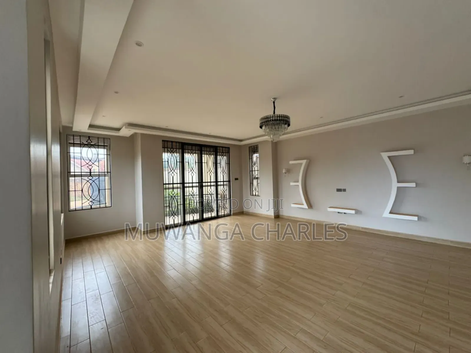 5bdrm Duplex in Fs Properties Ltd, Nakawa for rent