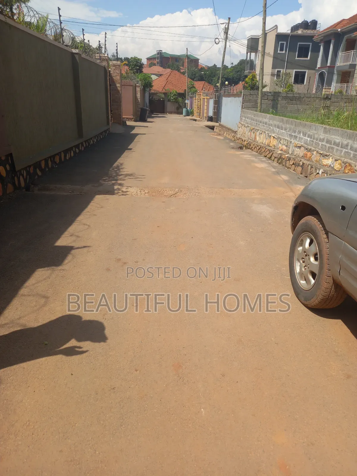 Furnished 4bdrm House in Kira for sale