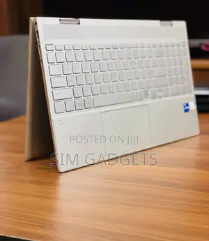 Laptop HP Envy X360 Convertible 15 Es2xx 16GB Intel Core I7 SSD 512GB